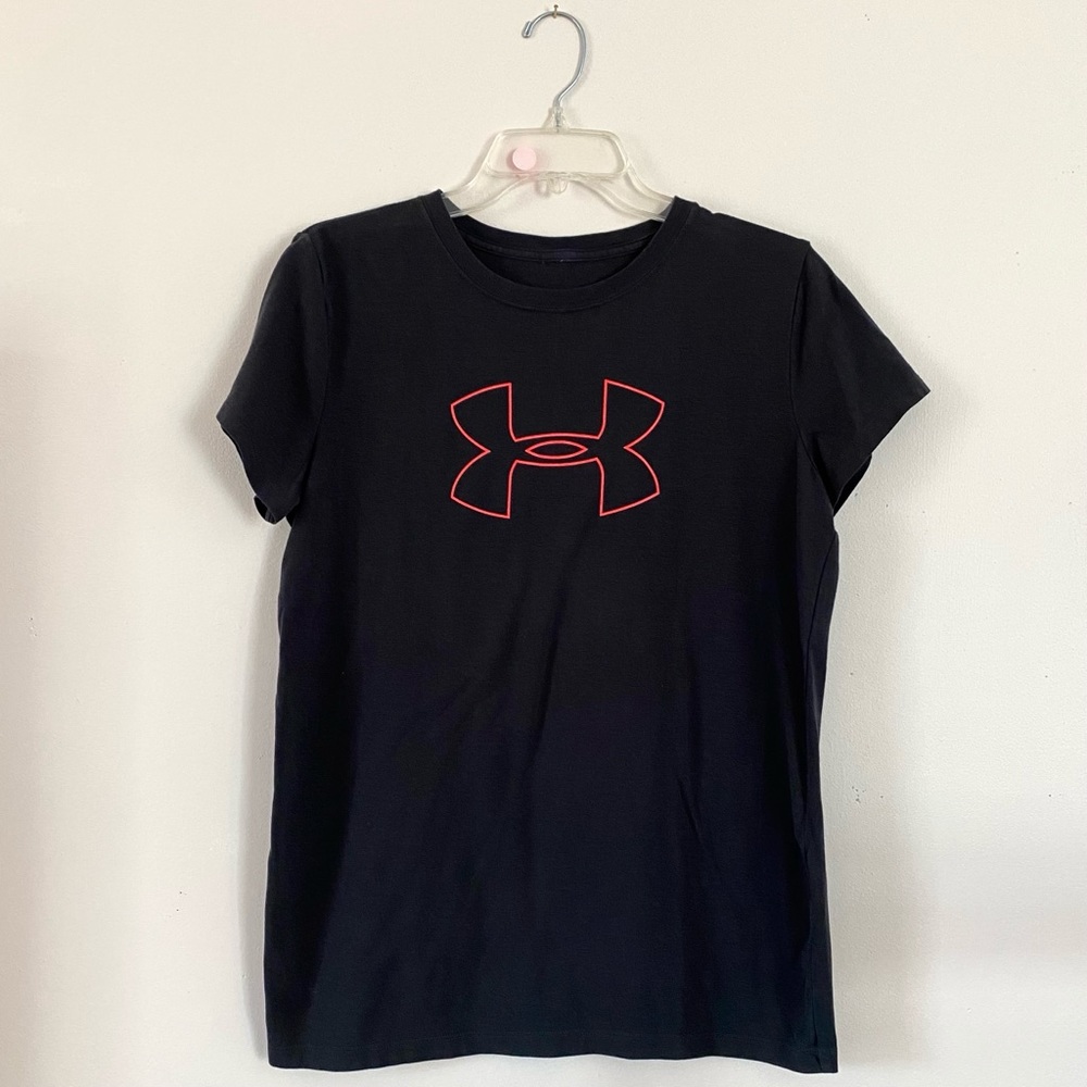 Black Under Armour Tee